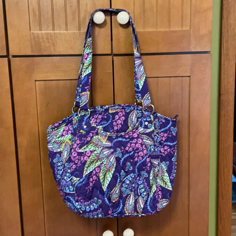 Vera Bradley purple print shoulder bag.